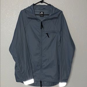 Nike SB Windbreaker